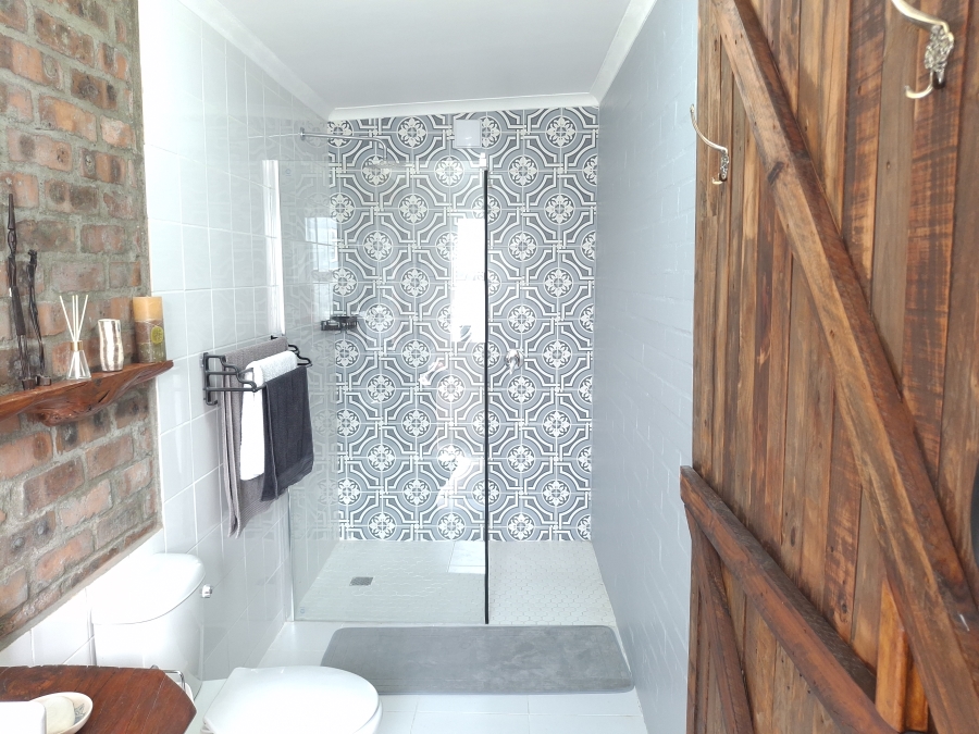 To Let 1 Bedroom Property for Rent in Sunnydale Western Cape